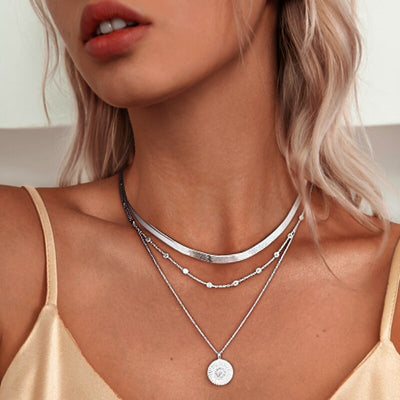 Collier à triple argent-1