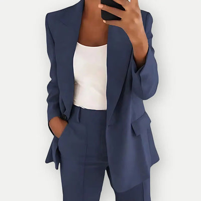 Tailleur Femme Élégant – Blazer Chic et Pantalon Ajusté